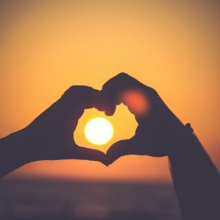 Kann man über Kontaktanzeigen die Große Liebe finden? Kann man über Kontaktanzeigen die Große Liebe finden?